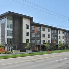 Building Photo - Dahli Place