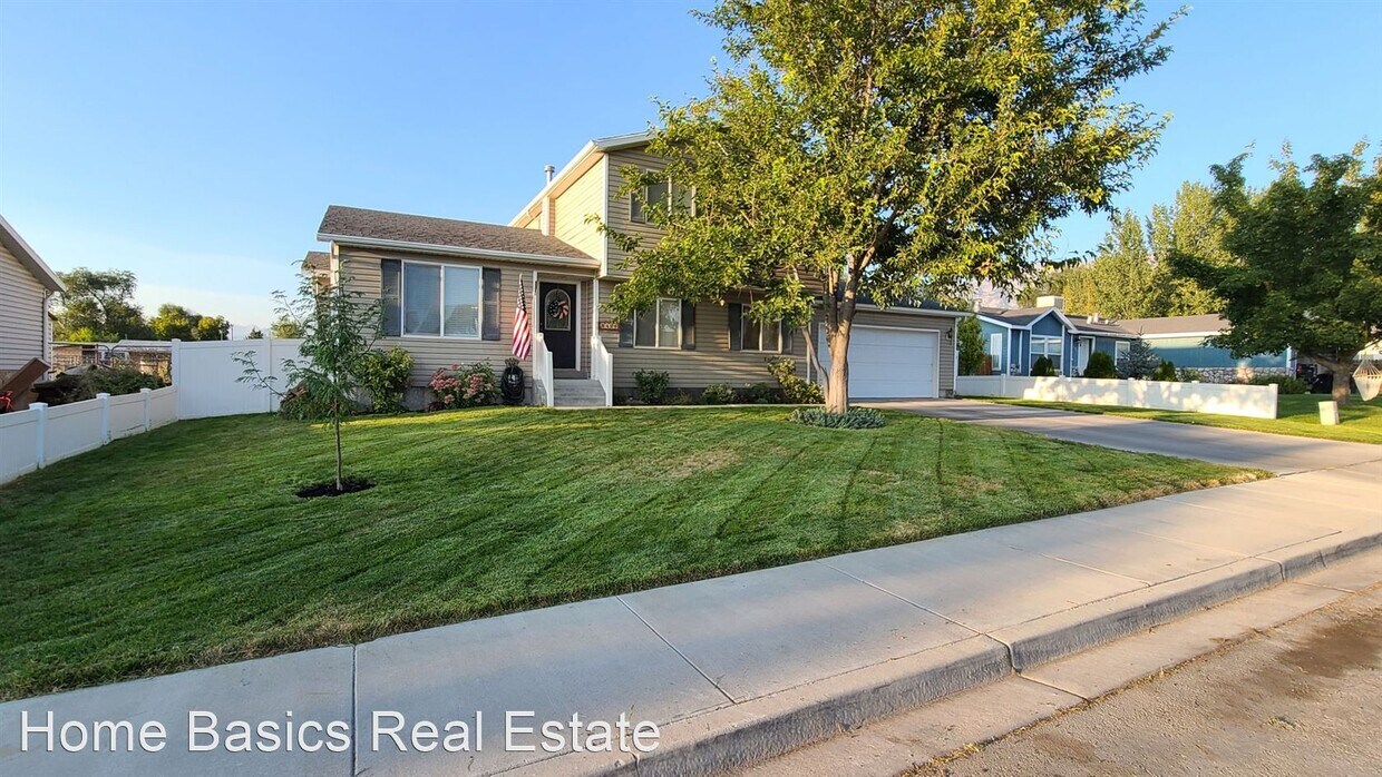 4 br, 3 bath House 2426 W 960 N House Rental in Provo, UT