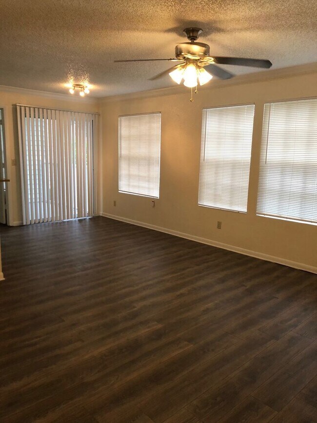 Photo - Lexington Place 2 bedroom Condo