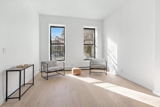 Building Photo - 461 Classon Ave