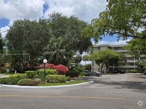 Building Photo - 821 Cypress Blvd