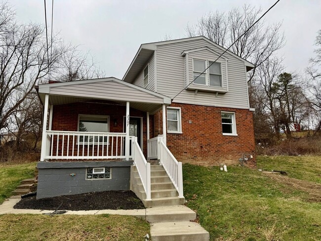 Photo - 2307 Monroeville Rd House