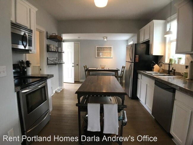 Building Photo - 2 br, 1 bath House - 4116 SE 66th Avenue