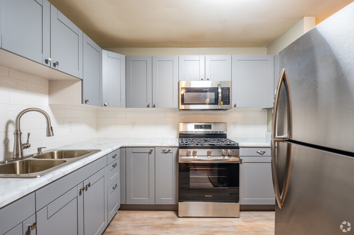 Foto principal - Madison Mayfair Apartments