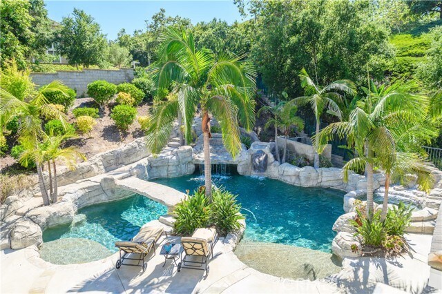 Foto del edificio - 21 Bent Oak