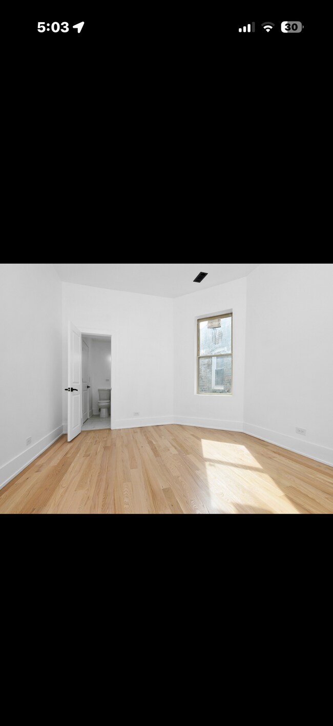 Foto del edificio - 7125 S Drexel Ave