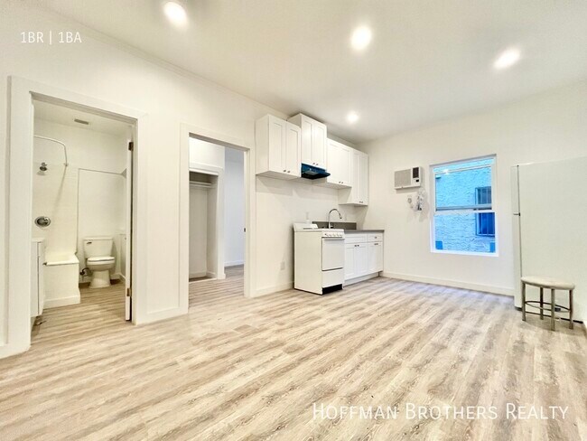 Building Photo - 1411 Burlington Ave Los Angeles, CA 90006