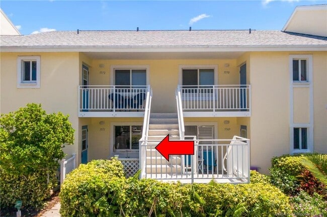 Building Photo - 5571 NE Gulfstream Way