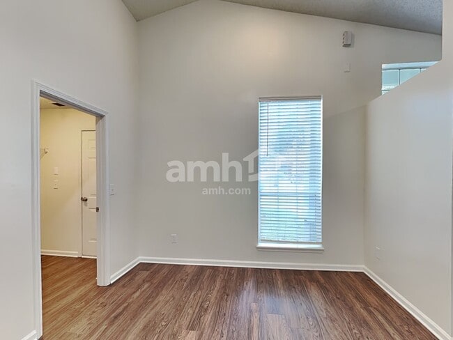 Building Photo - 927 Ashton Cove Terrace
