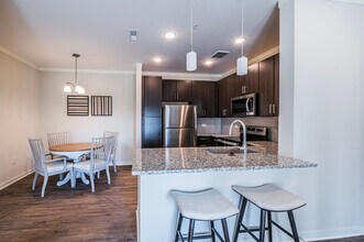 GLAZORA 2 BR | 2 BA Dinning area - The Reserve at Cool Springs
