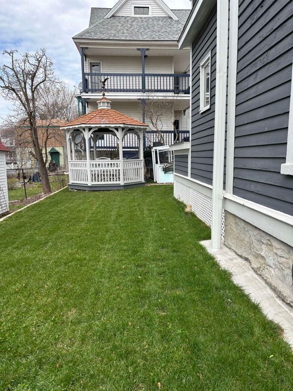 Foto del edificio - 92 Ashland, 2