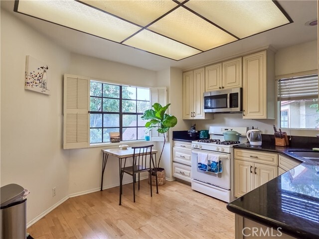 Foto del edificio - 59 Rainbow Ridge