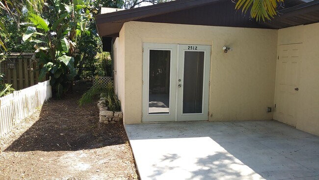 Foto del edificio - 2512 51st Ave Terrace W