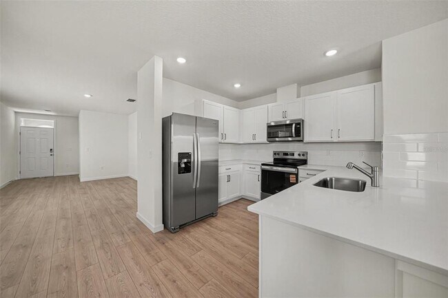 Foto del edificio - 3408 Spineywood Dr