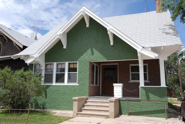 Building Photo - 306 E Cache La Poudre St