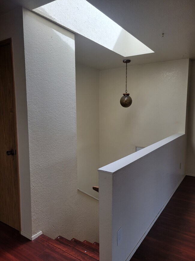 Foto del edificio - 8732 14th Ave NW