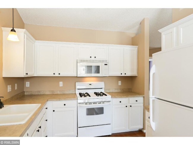 Building Photo - 1237 Willow Trail