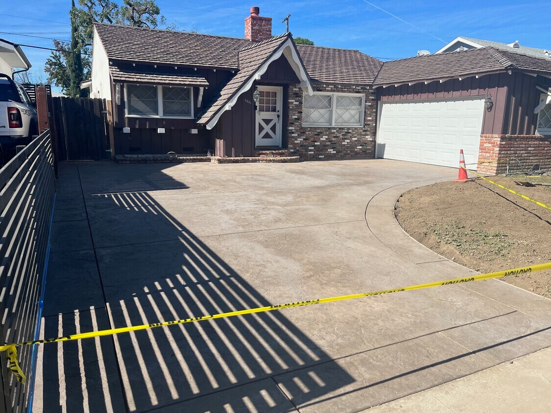 6631 Hesperia Ave, Reseda, CA 91335 House Rental in Reseda, CA