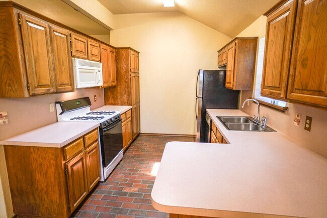 Foto del edificio - 3 bed/2 bathroom near State Highway 9