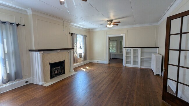 Foto del edificio - 303 4th St NE