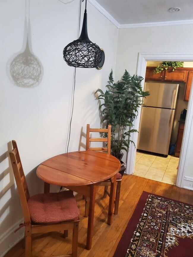 Foto del edificio - 2219 W Grace St