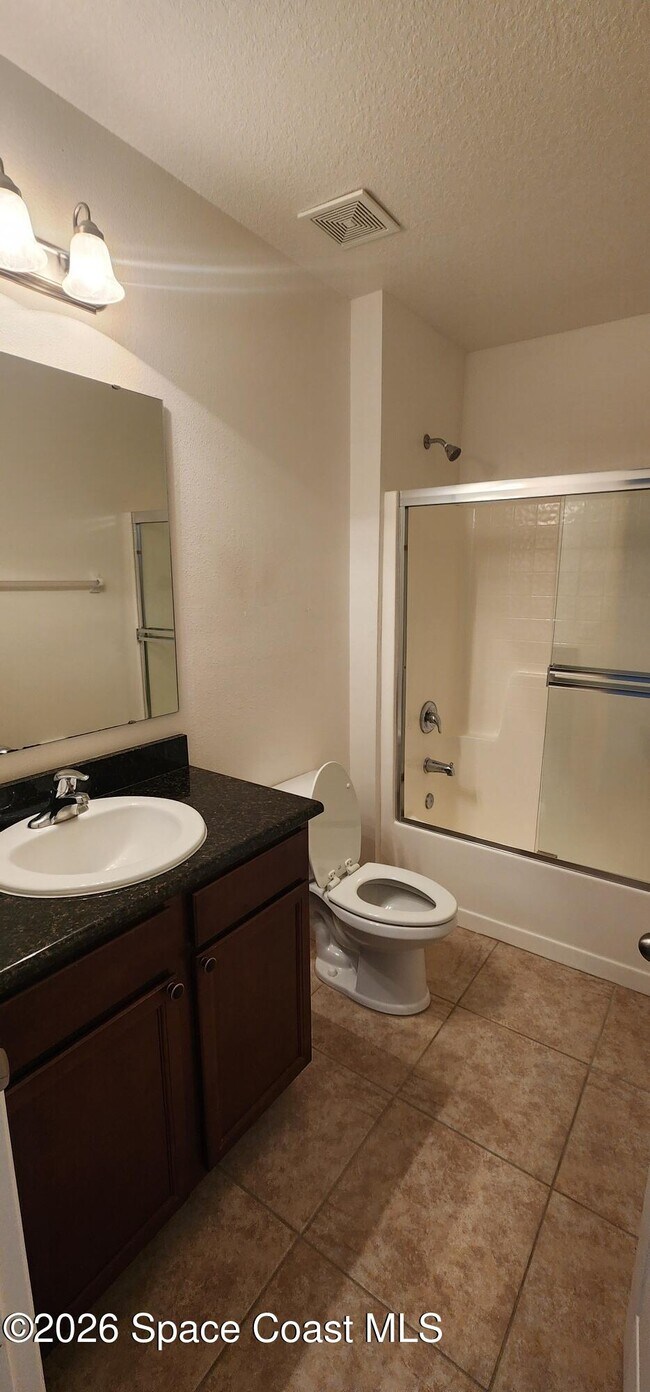 Foto del edificio - 1957 Elkins Point