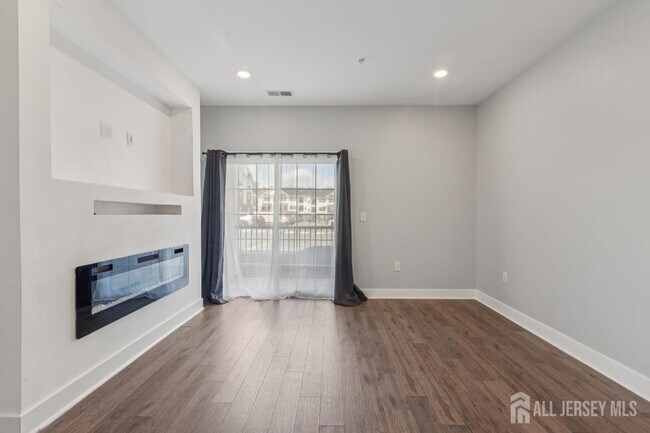 Foto del edificio - 517 Tavern Rd