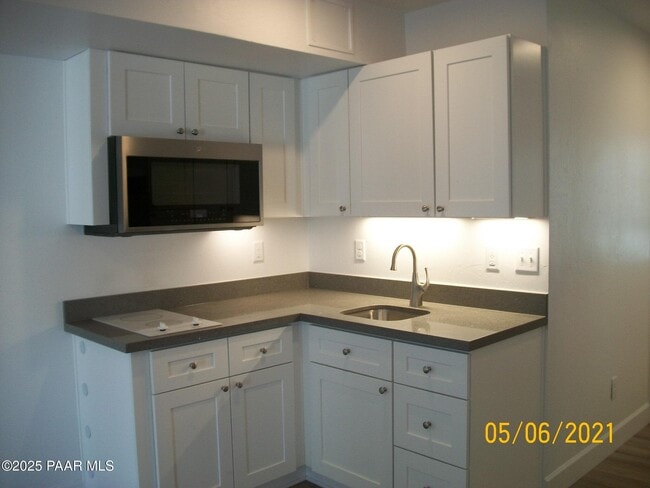 Building Photo - 5270 Diamond Dr