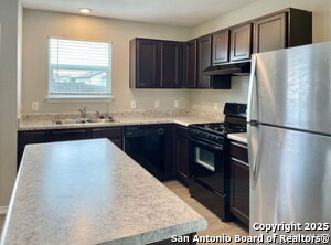 Foto del edificio - 6423 Legato Curv