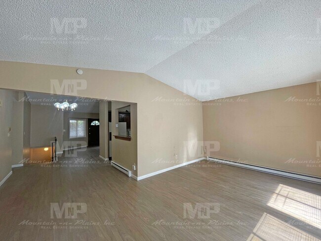 Foto del edificio - 1209 Montgomery St