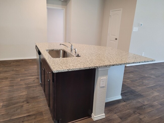 Building Photo - Beautiful Home in Arroyo Ranch!