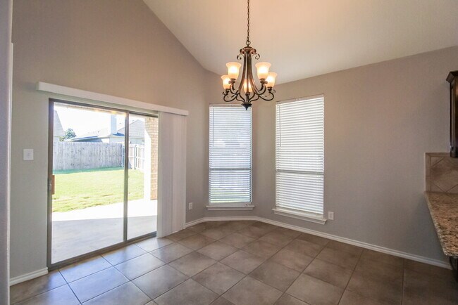 Building Photo - 3205 Stonecrop Trail