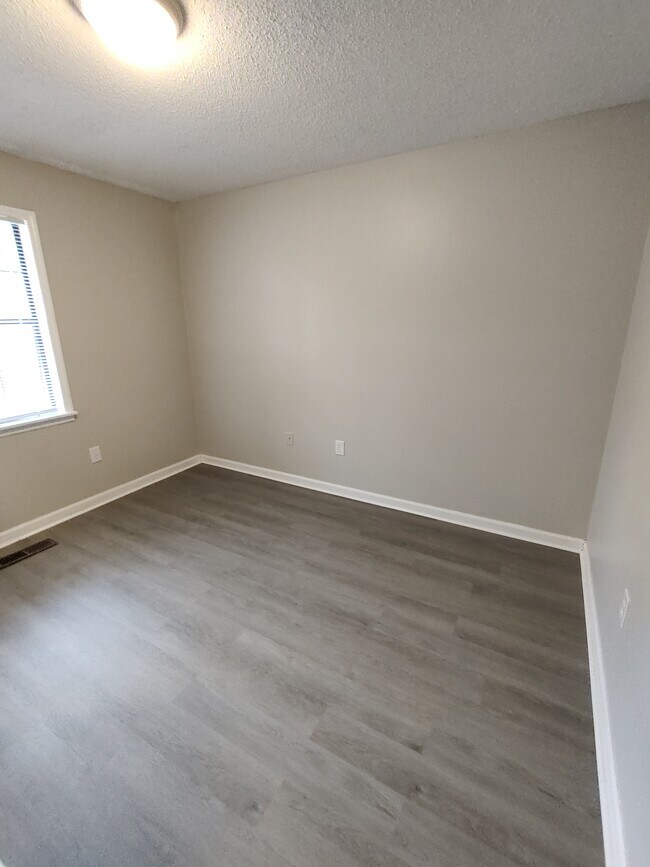 Foto del edificio - NW Alpha 1 LLC