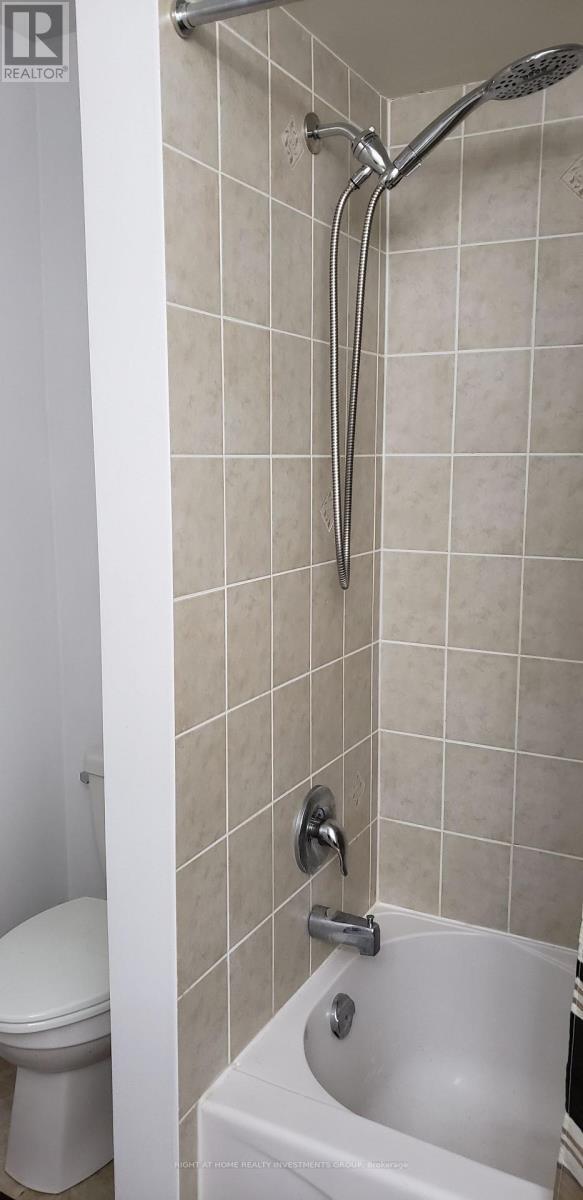 Photo du bâtiment - 31 Barletta Dr