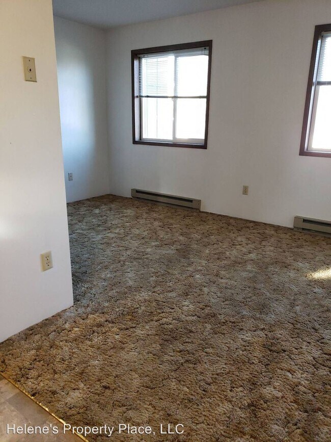 Foto del edificio - 145-155 NW Larry St