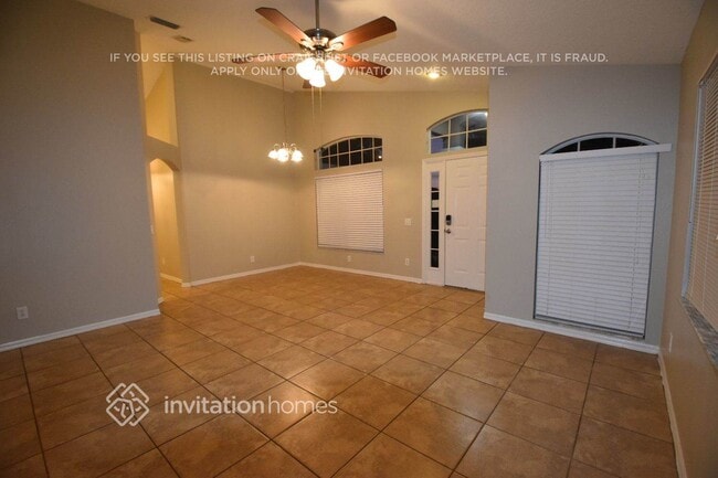 Foto del edificio - 1011 Snead Ave