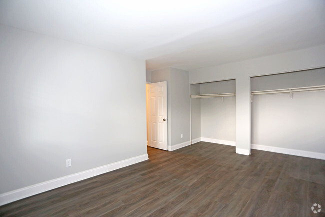 Bedroom - Haddon Hill Apartments