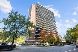Building Photo - 50 Prince Arthur
