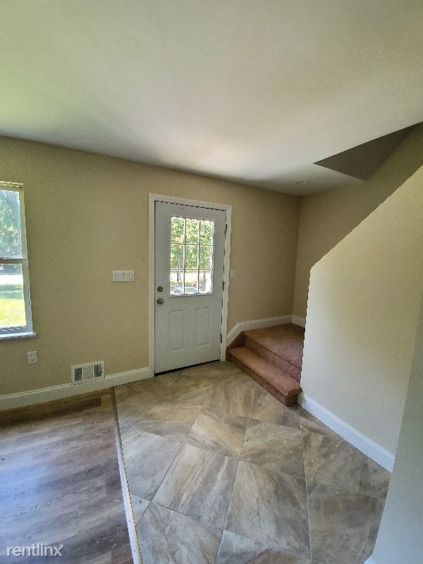 Building Photo - 3 br, 2.5 bath House - 375 S Stump Tavern Rd