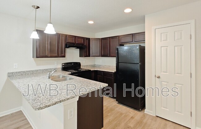 Foto del edificio - 681 Melba St