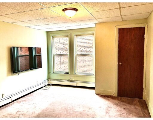 Primary Photo - 375 Broadway