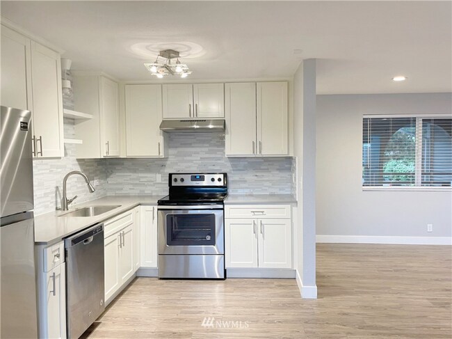 Foto del edificio - 17110 NE 45th St