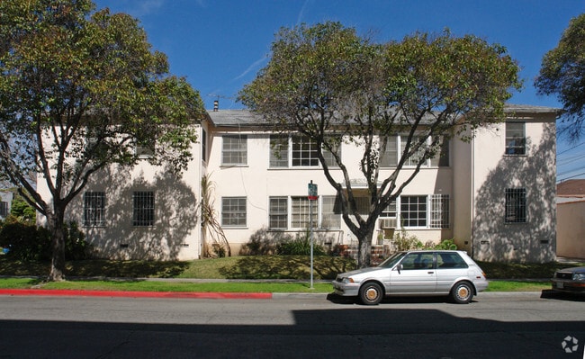 Building Photo - 9255 Whitworth Dr