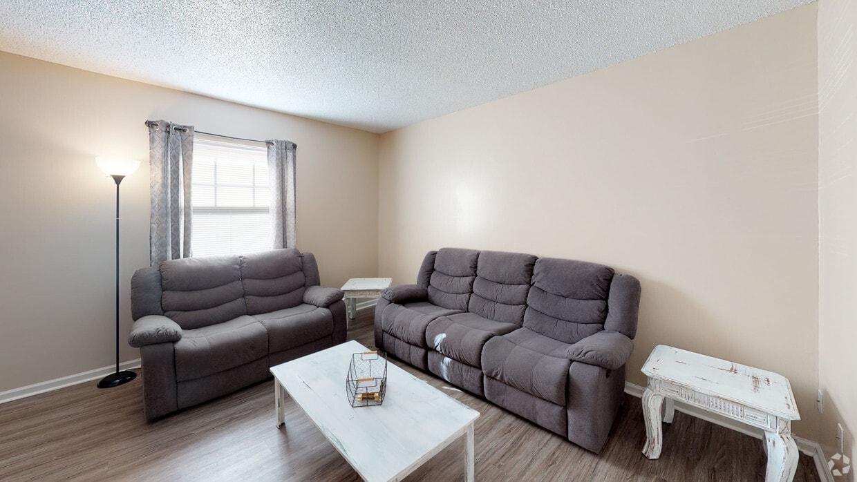 Photo - Harbor Pointe Apartments