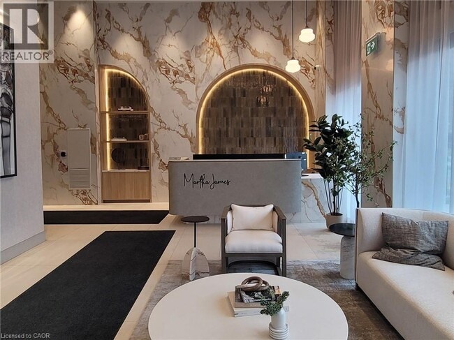 Building Photo - 2088 James St