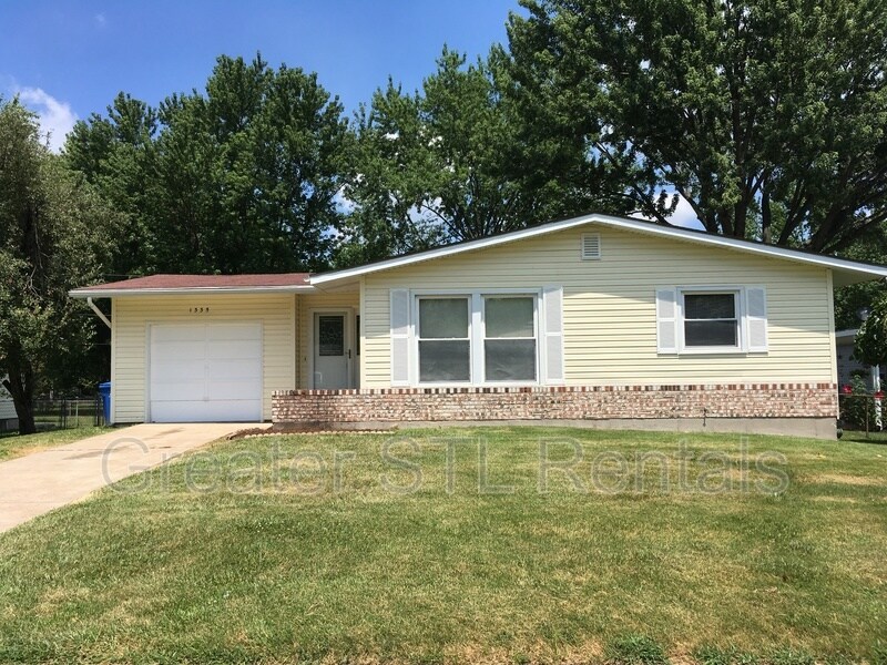 1335 Jackson Ln, Florissant, MO 63031 House Rental in Florissant, MO