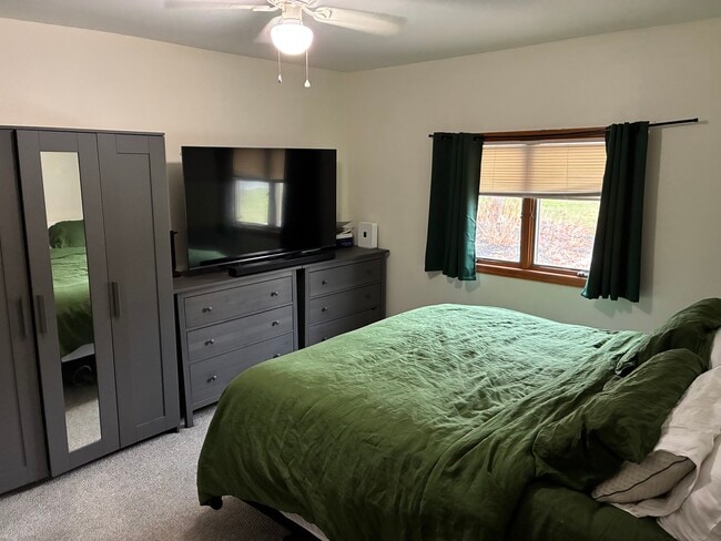 Foto del edificio - 14 Winside Ln