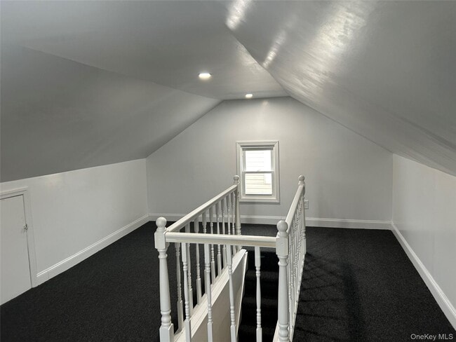Building Photo - 243-12-243144 144th Ave