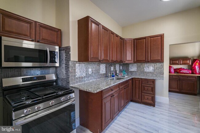 Foto del edificio - 5426 Jefferson St