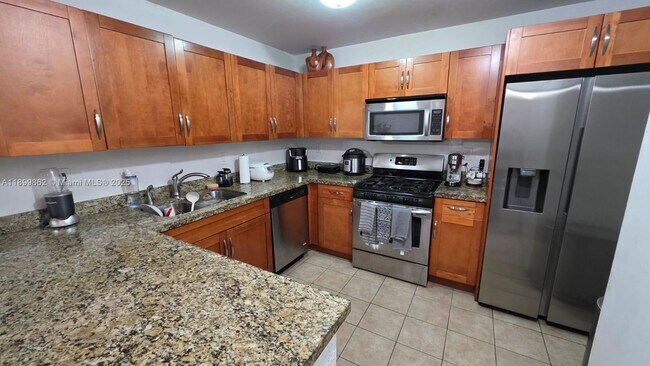 Foto del edificio - 6924 SW 114th Pl